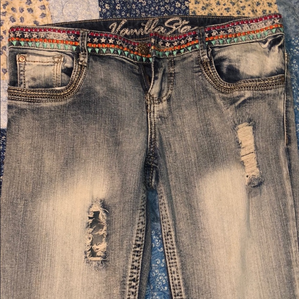 Vanilla Star distressed grey/blue jeans